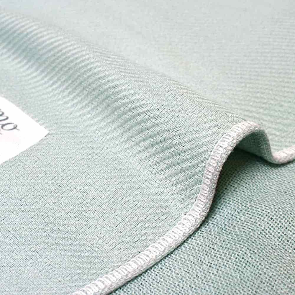 momo-モモ』ブランケット ハーフ | 今治タオル取り扱い専門店「伊織