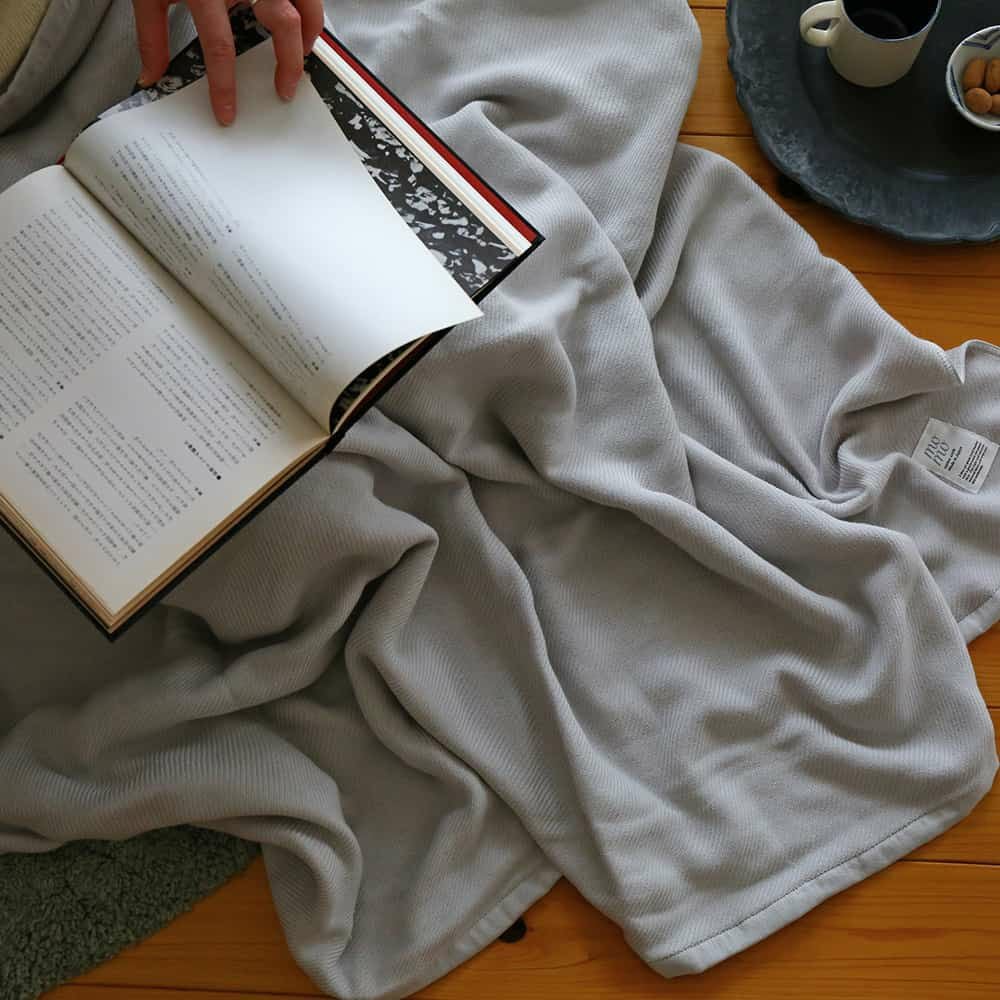 momo-モモ』ブランケット ハーフ | 今治タオル取り扱い専門店「伊織